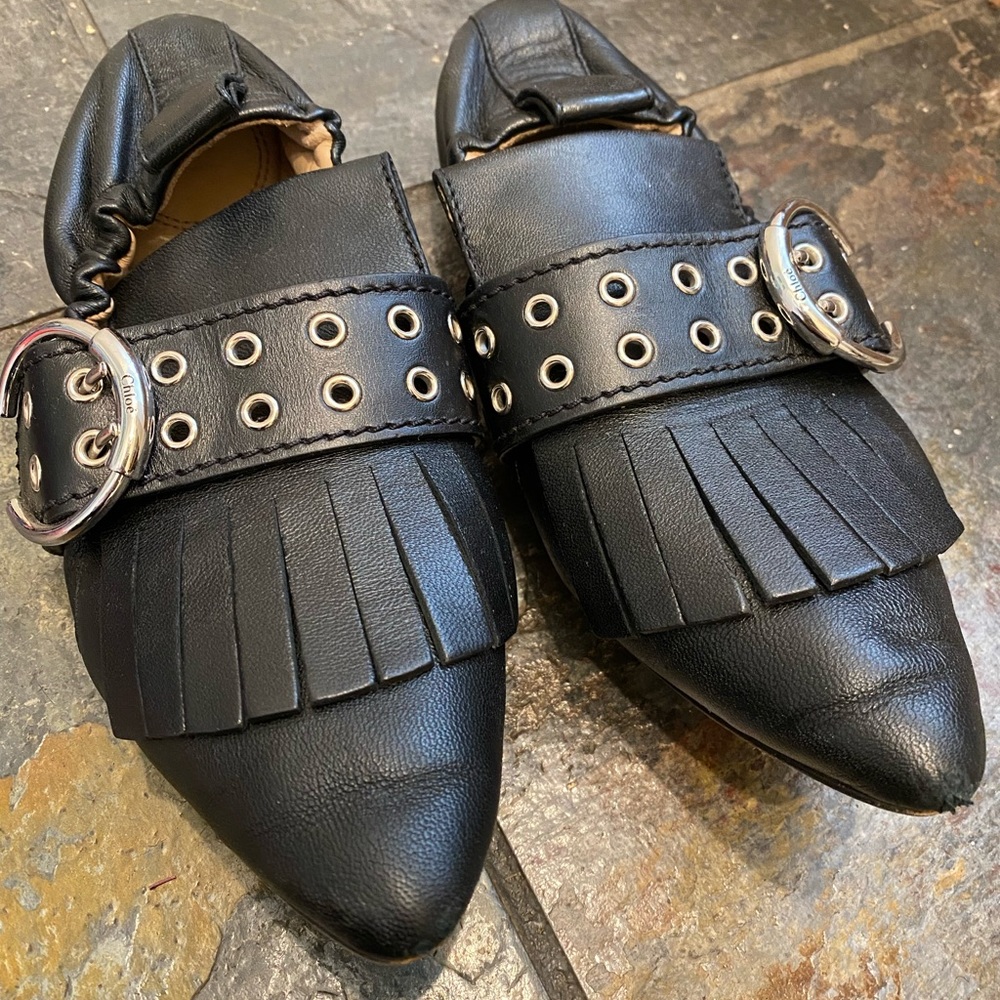 Chloe Roy Kiltie Fringe Flat
